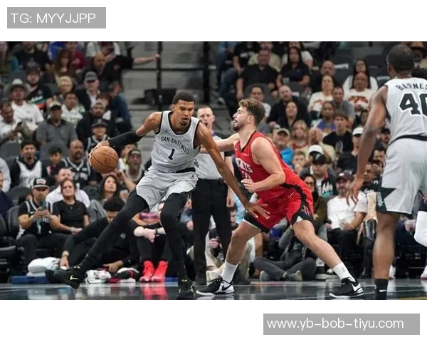 得州德比来袭马刺火箭同场竞技争夺胜利荣耀