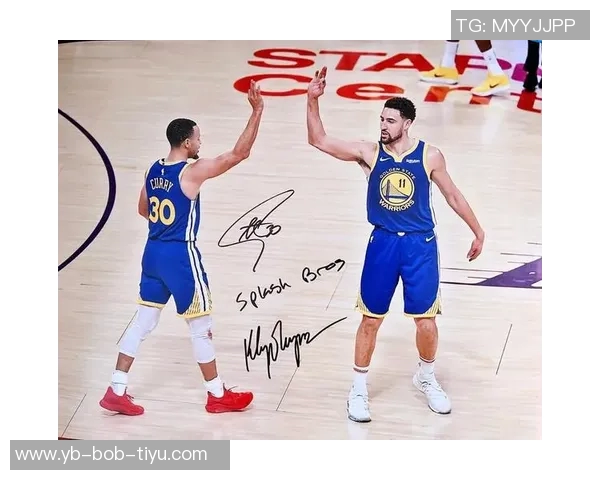 库里兄弟与克莱领衔现役仅三人三分命中率超40九季以上